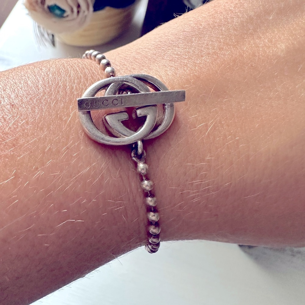 💕💯AUTHENTIC GUCCI GG TOGGLE BRACELET💕